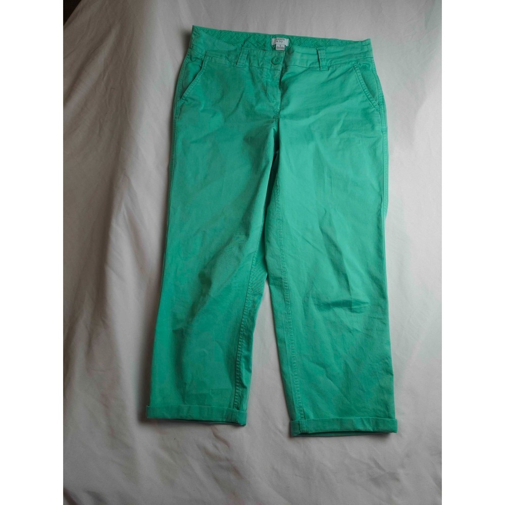 Crown & Ivy Charlotte Capri Pants Womens‎ Size 6 Green Stretch Cuffed Hem Chino